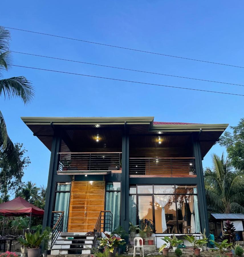 Casa Aguelo Chocolate Hills Bed & Breakfast *