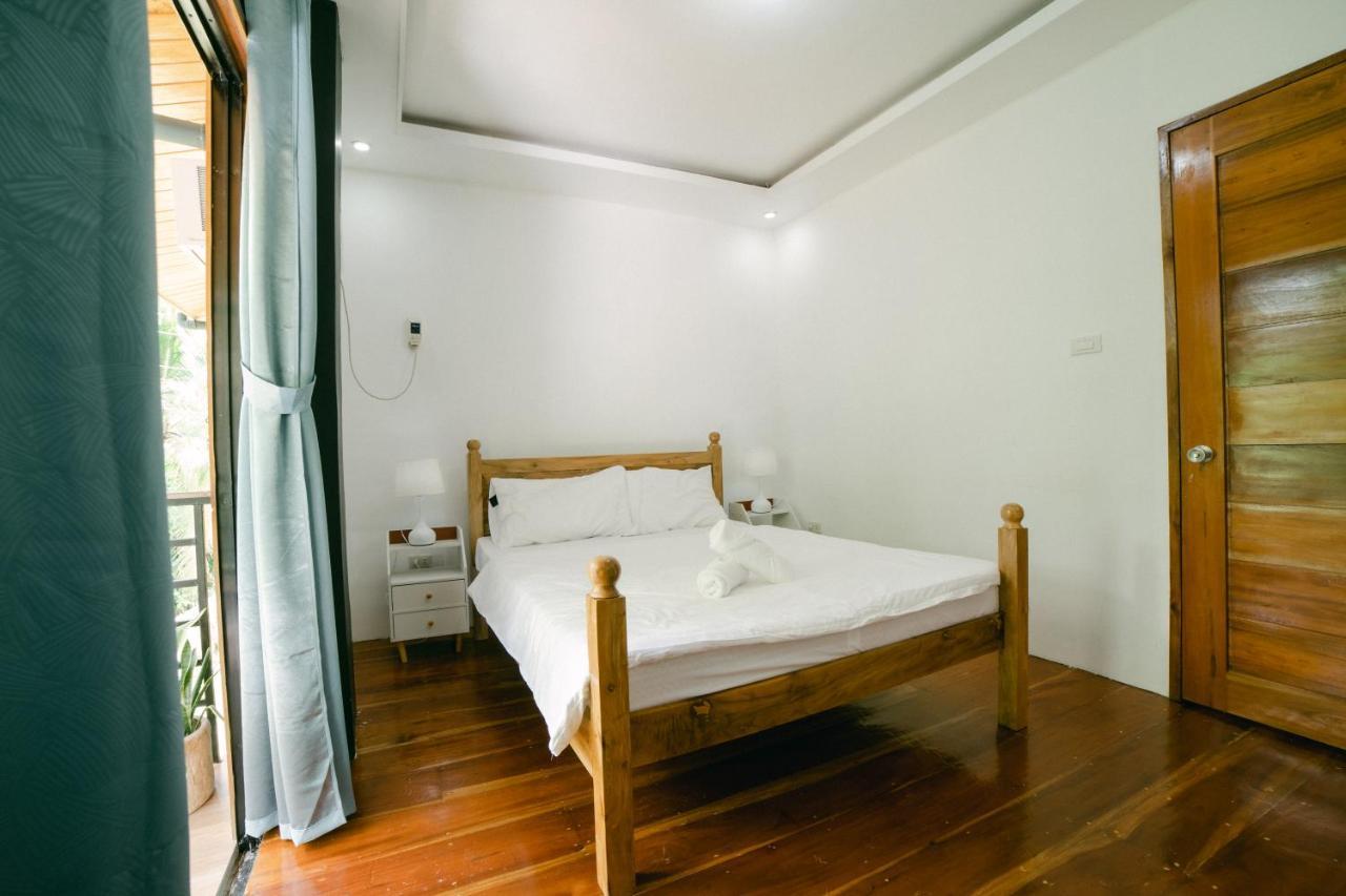 Casa Aguelo Chocolate Hills Bed & Breakfast *