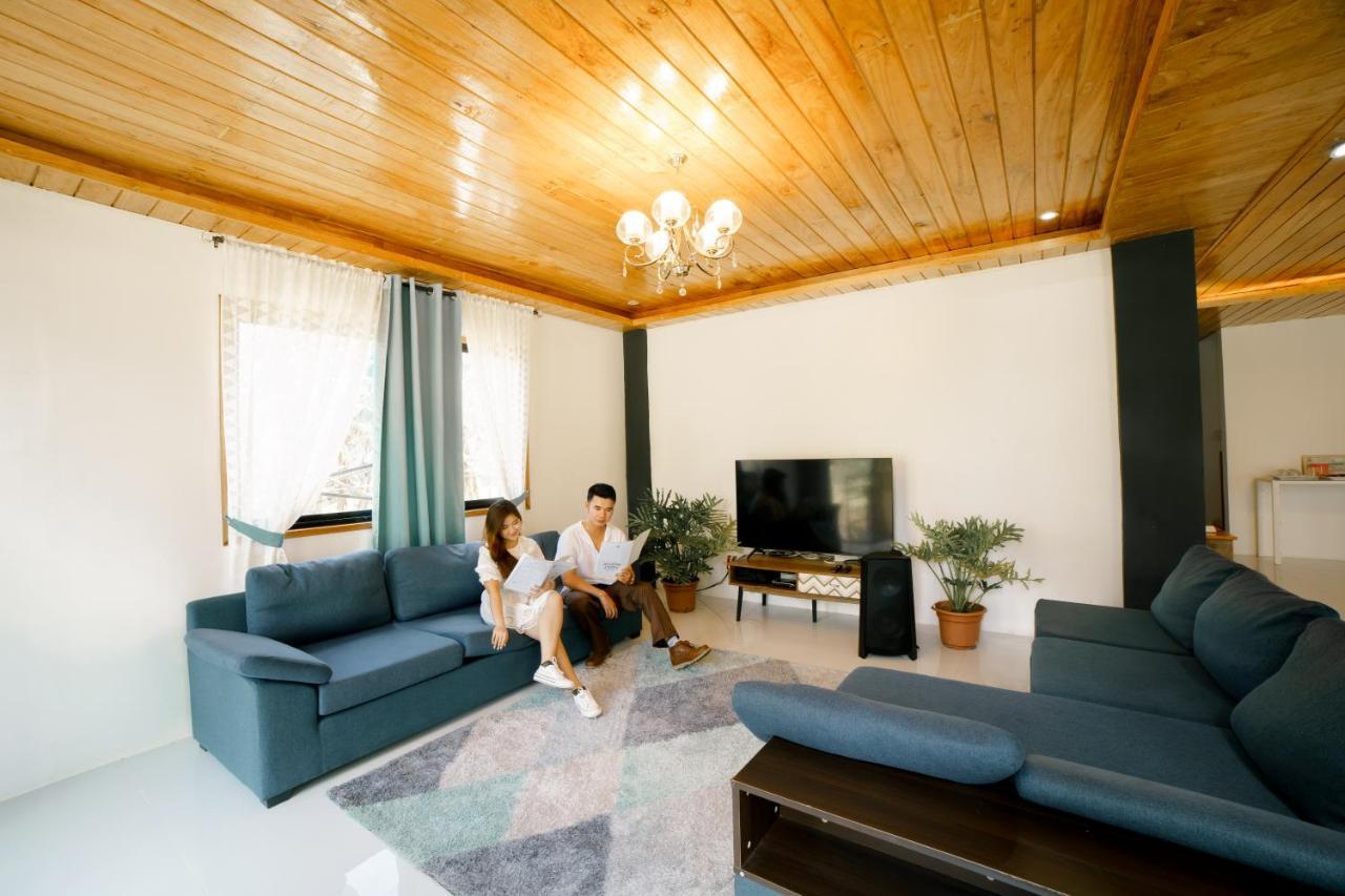 Casa Aguelo Chocolate Hills Bed & Breakfast